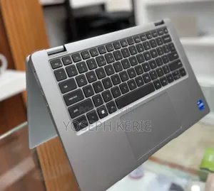 Photo - New Laptop Dell Latitude 5340 16GB Intel Core I7 SSD 1T