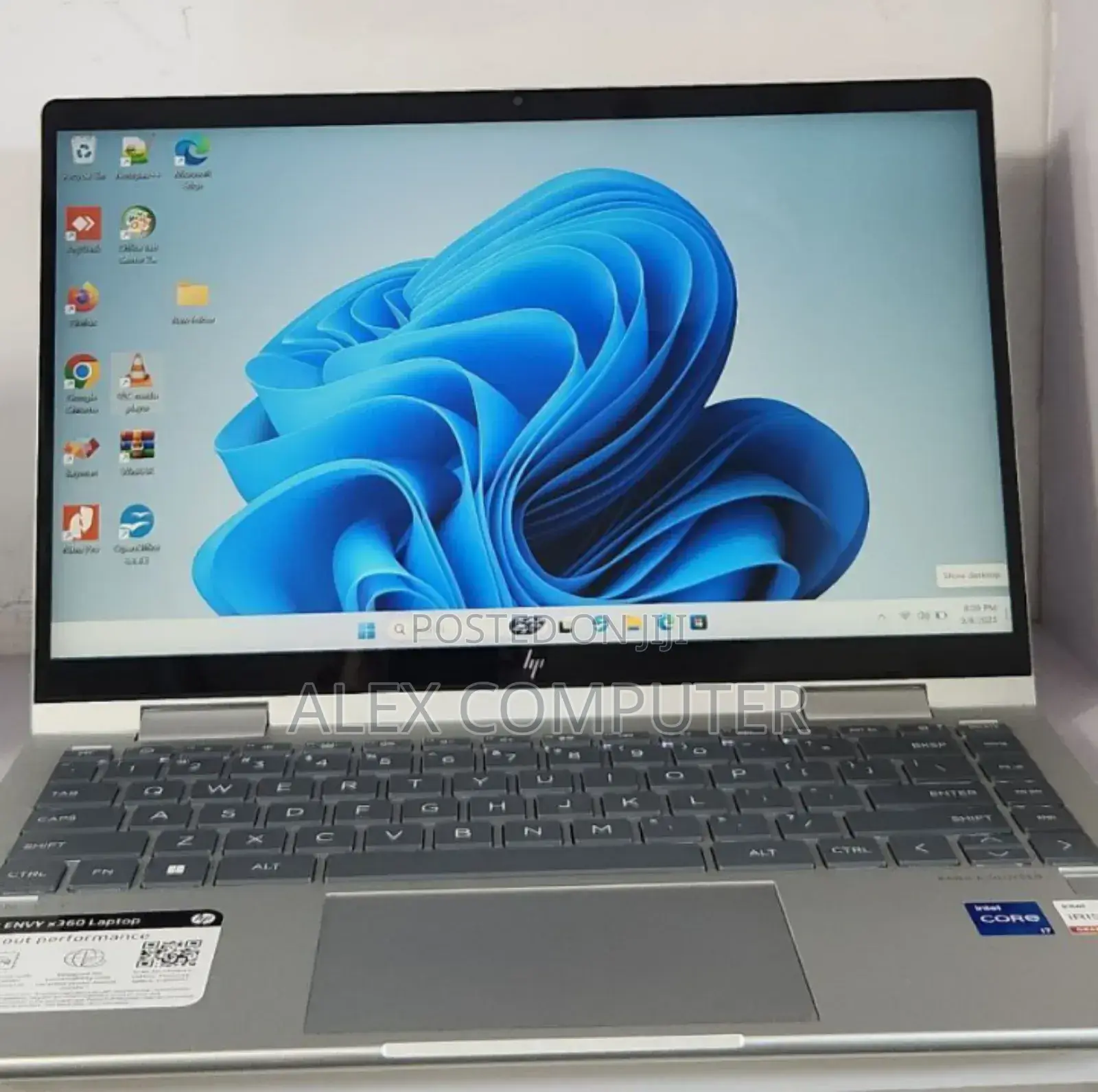 New Laptop HP Envy X360 16GB Intel Core I7 SSD 1T