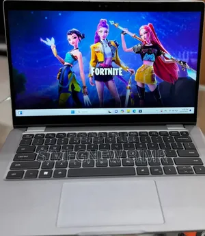 Photo - New Laptop Dell Latitude 5340 16GB Intel Core I7 SSD 512GB