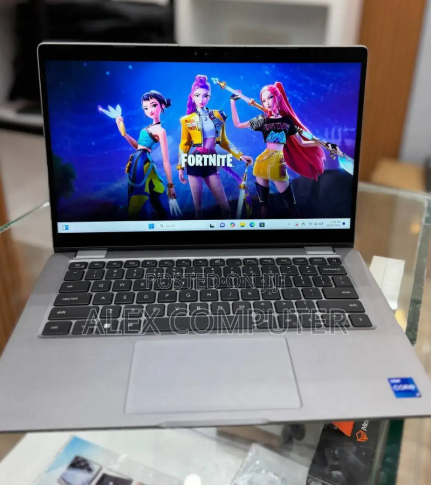 New Laptop Dell Latitude 5340 16GB Intel Core I7 SSD 512GB