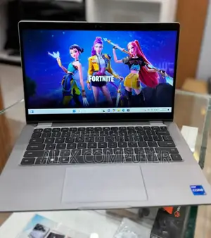 New Laptop Dell Latitude 5340 16GB Intel Core I7 SSD 512GB
