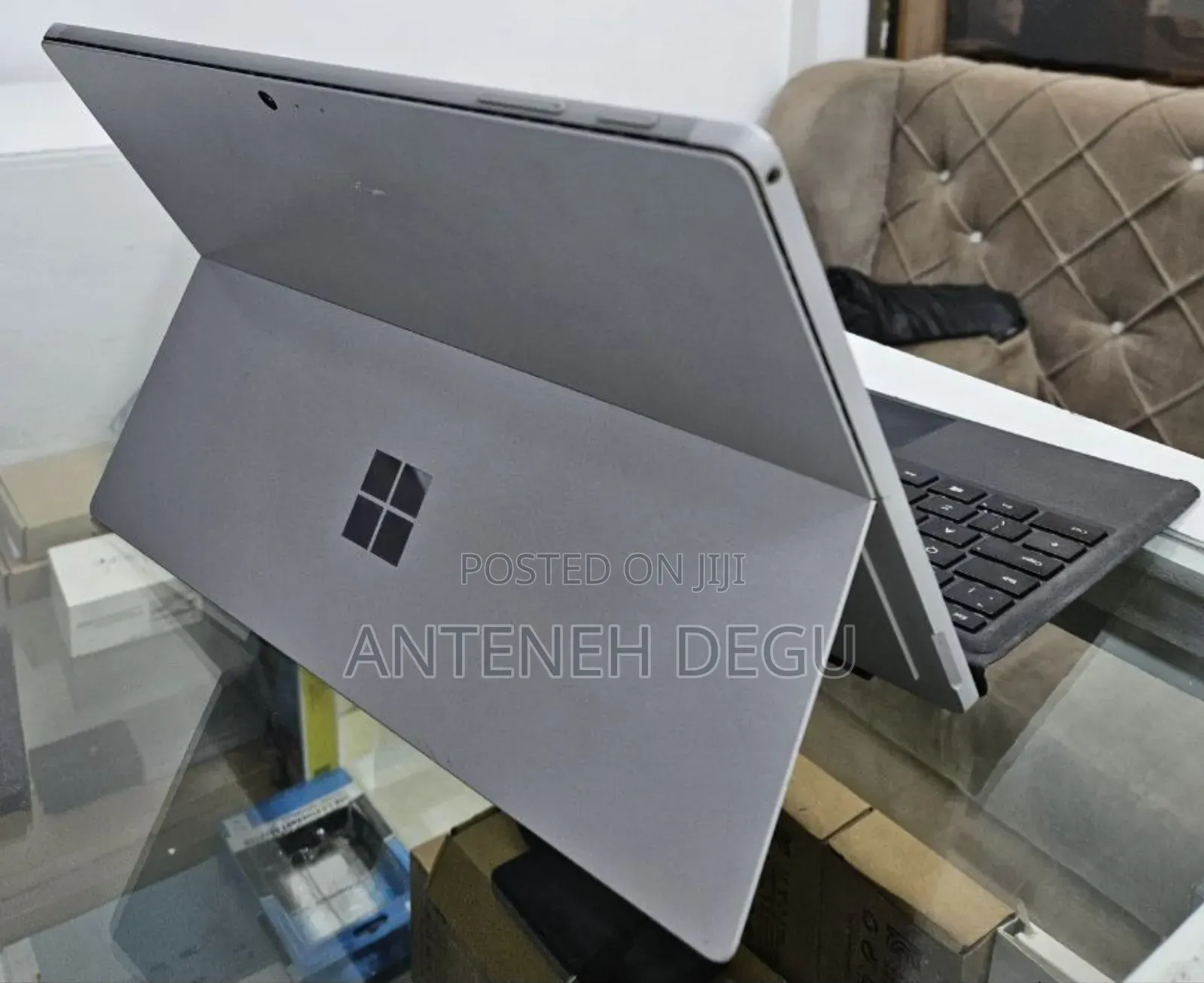 New Laptop Microsoft Surface Pro 7 16GB Intel Core I7 SSD 256GB