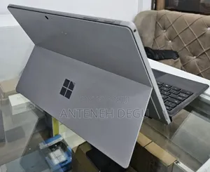 New Laptop Microsoft Surface Pro 7 16GB Intel Core I7 SSD 256GB