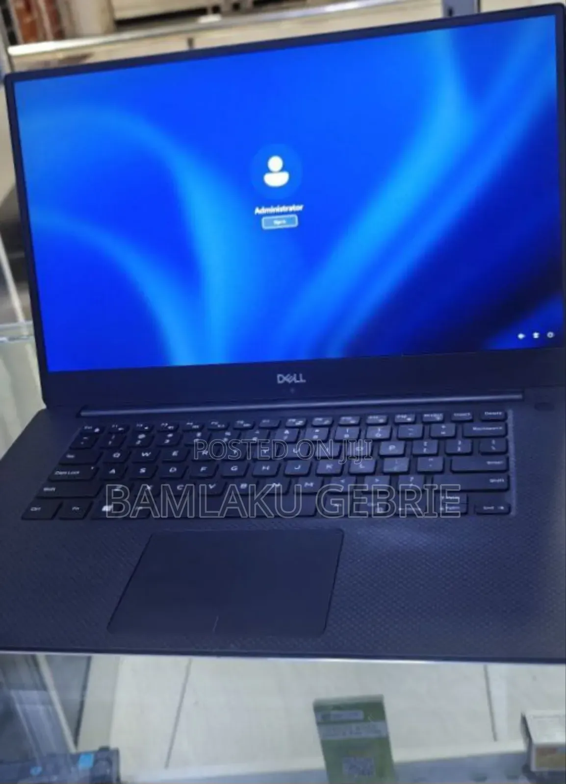 New Laptop Dell Precision 5540 16GB Intel Core I7 SSD 1T