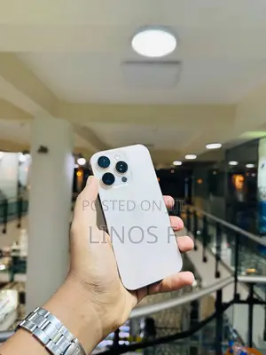 Apple iPhone 16 Pro 128 GB Gold