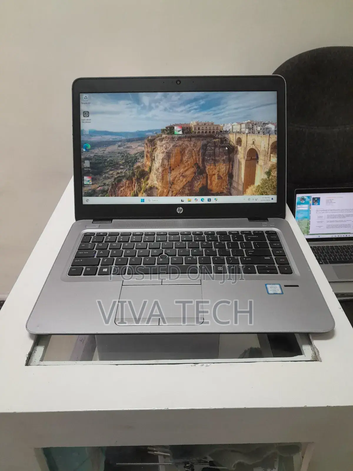 New Laptop HP EliteBook 840 8GB Intel Core I7 HDD 1T