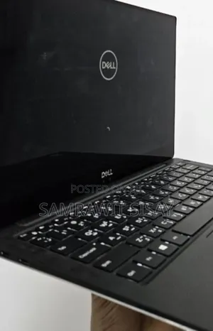 New Laptop Dell XPS 15 8GB Intel Core I5 SSD 512GB