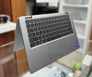 New Laptop Dell Latitude 5340 16GB Intel Core I7 SSD 512GB