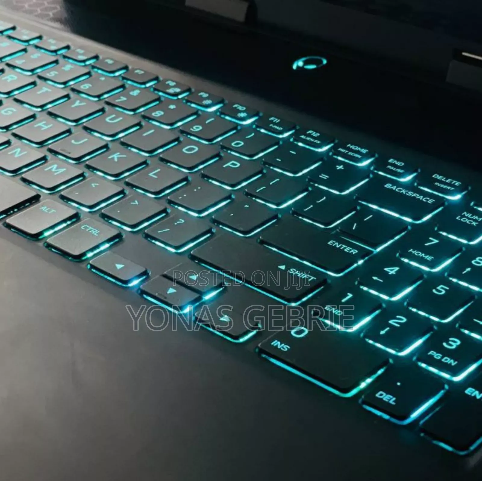 New Laptop Alienware M17x R2 16GB Intel Core i7 SSD 512GB