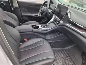 New BYD E2 43 kWh 94 hp FWD 2025 Gray