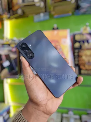 Photo - New Samsung Galaxy A17 128 GB Black