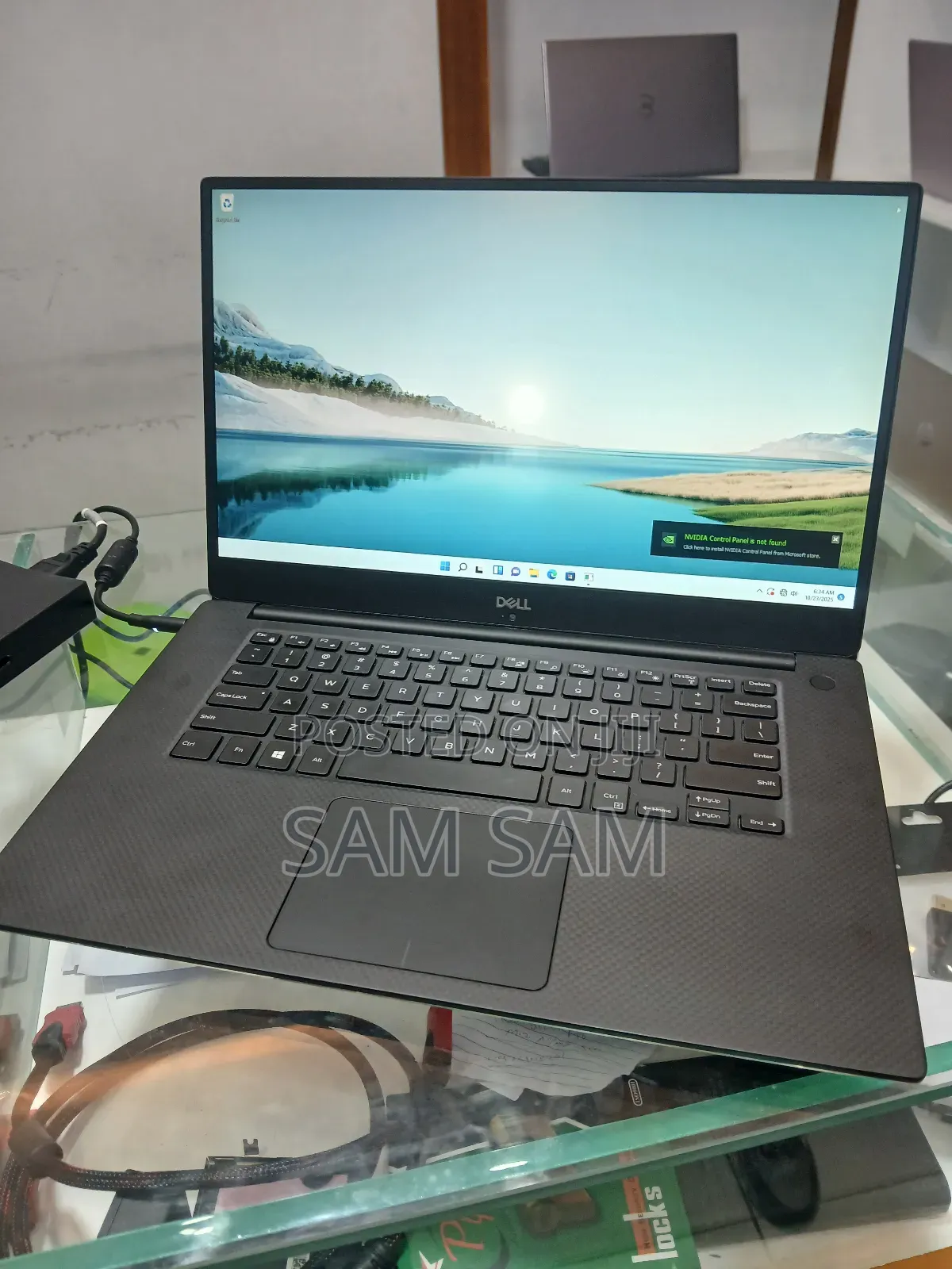 New Laptop Dell Precision 5540 16GB Intel Core I7 SSD 1T