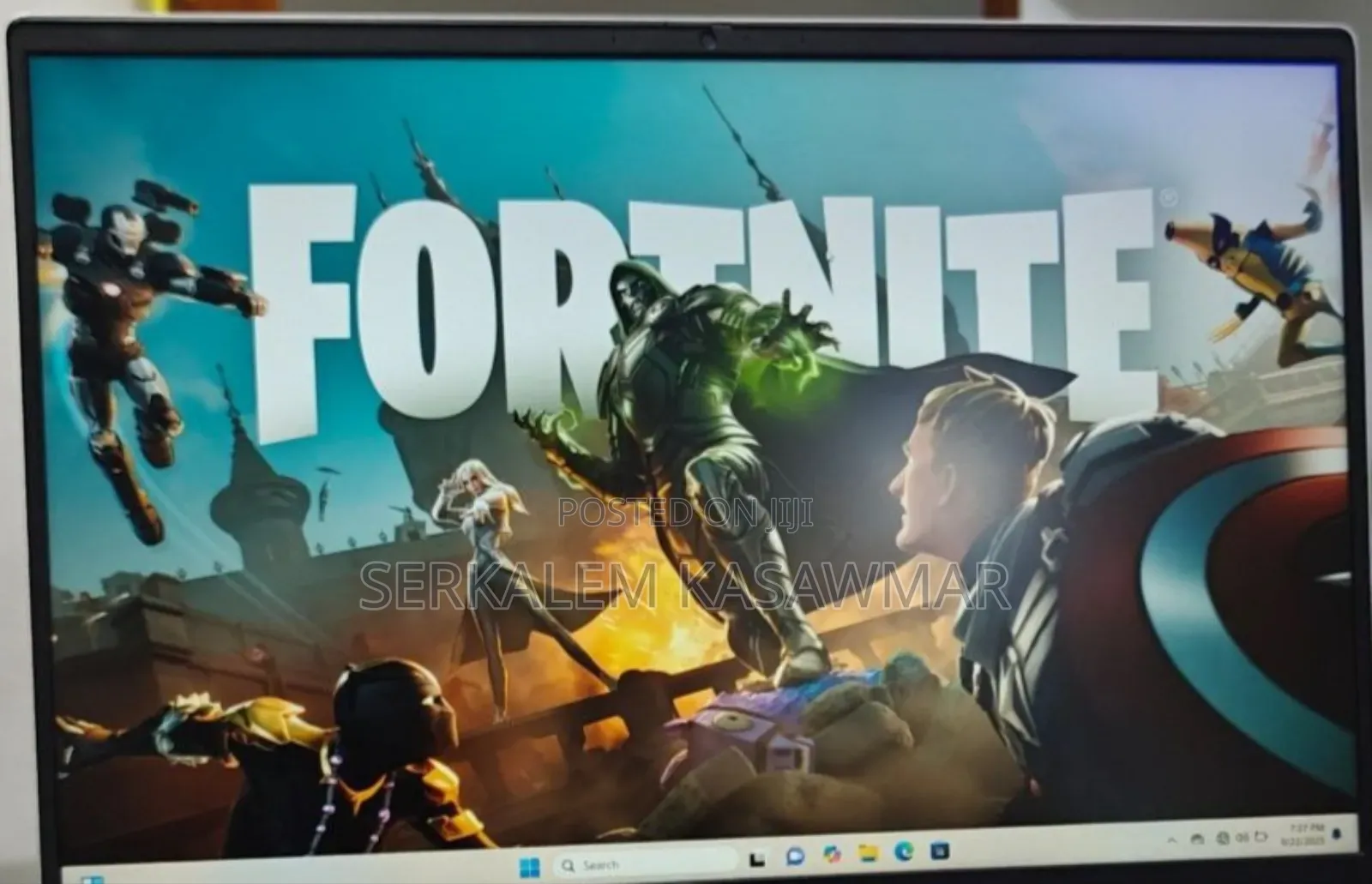 New Laptop Dell Inspiron 16 5620 16GB Intel Core I7 SSD 512GB