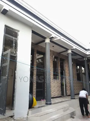 Furnished 8bdrm House in ዱከም, East Shewa for sale