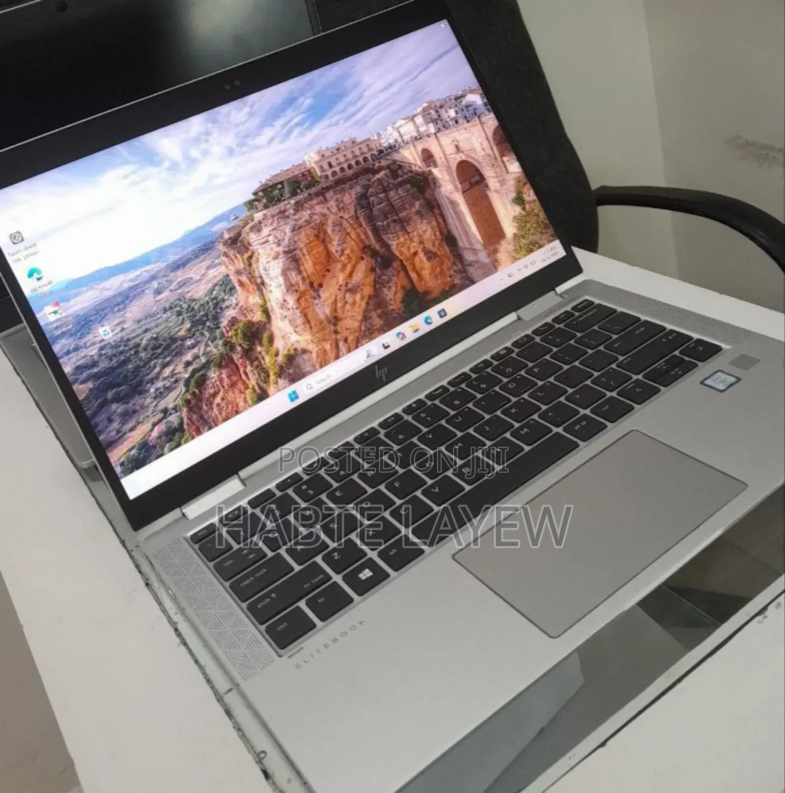 New Laptop HP Envy X360 16GB Intel Core I7 HDD 512GB