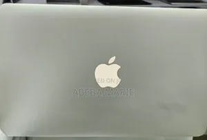 New Laptop Apple MacBook Air 2015 8GB Intel Core I5 SSD 128GB
