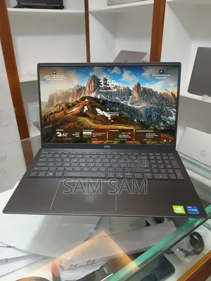 Photo - New Laptop Dell Vostro 5630 16GB Intel Core i7 SSD 512GB