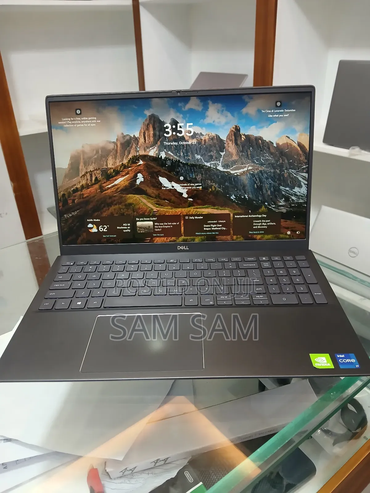 New Laptop Dell Vostro 5630 16GB Intel Core i7 SSD 512GB