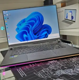 New Laptop Asus 16GB Intel Core I9 SSD 1T