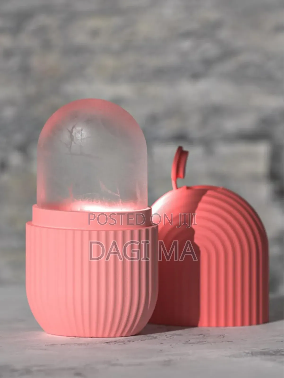 Face Ice Roller (ለፊት በረዶ መስሪያ)