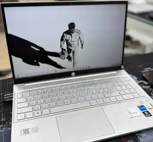 New Laptop HP Pavilion 15 16GB Intel Core I5 SSD 1T
