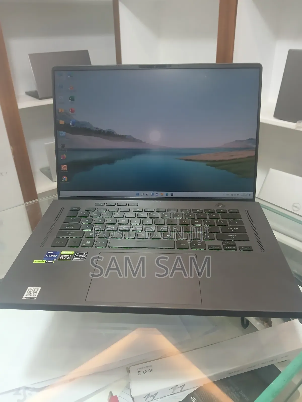 New Laptop Asus ROG Zephyrus G15 16GB Intel Core I9 SSD 1T