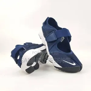 Nike Air Rift Breathe