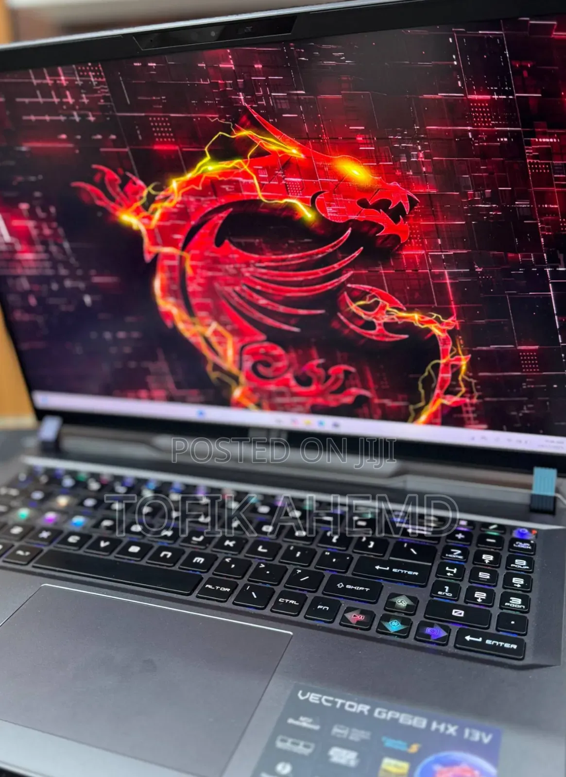 New Laptop MSI Vector 16 HX AI A2XWIG 16GB Intel Core I9 SSD 1T