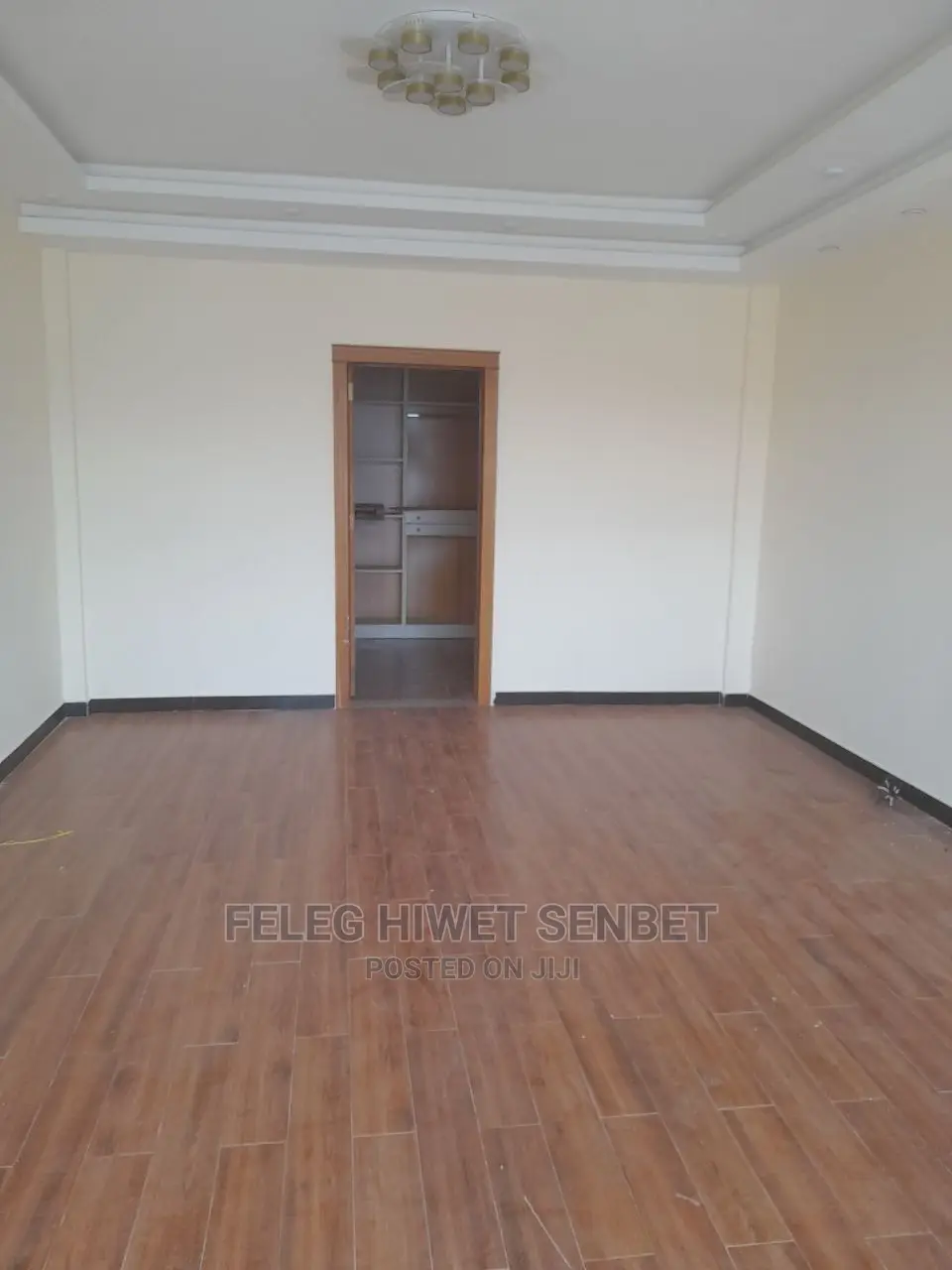 6bdrm House in አአ, Bole for Sale
