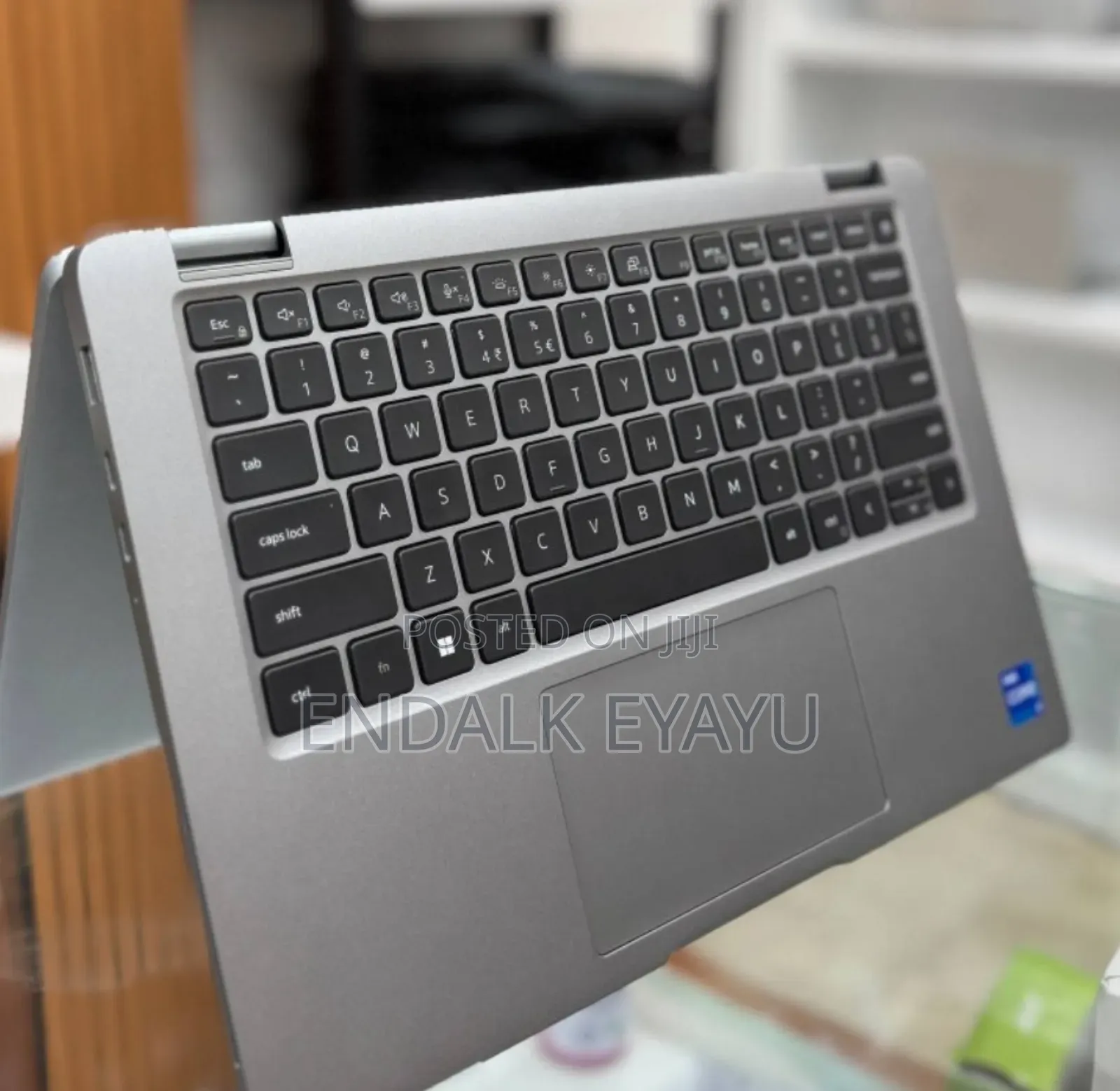 New Laptop Dell Latitude 5340 16GB Intel Core I7 SSD 512GB