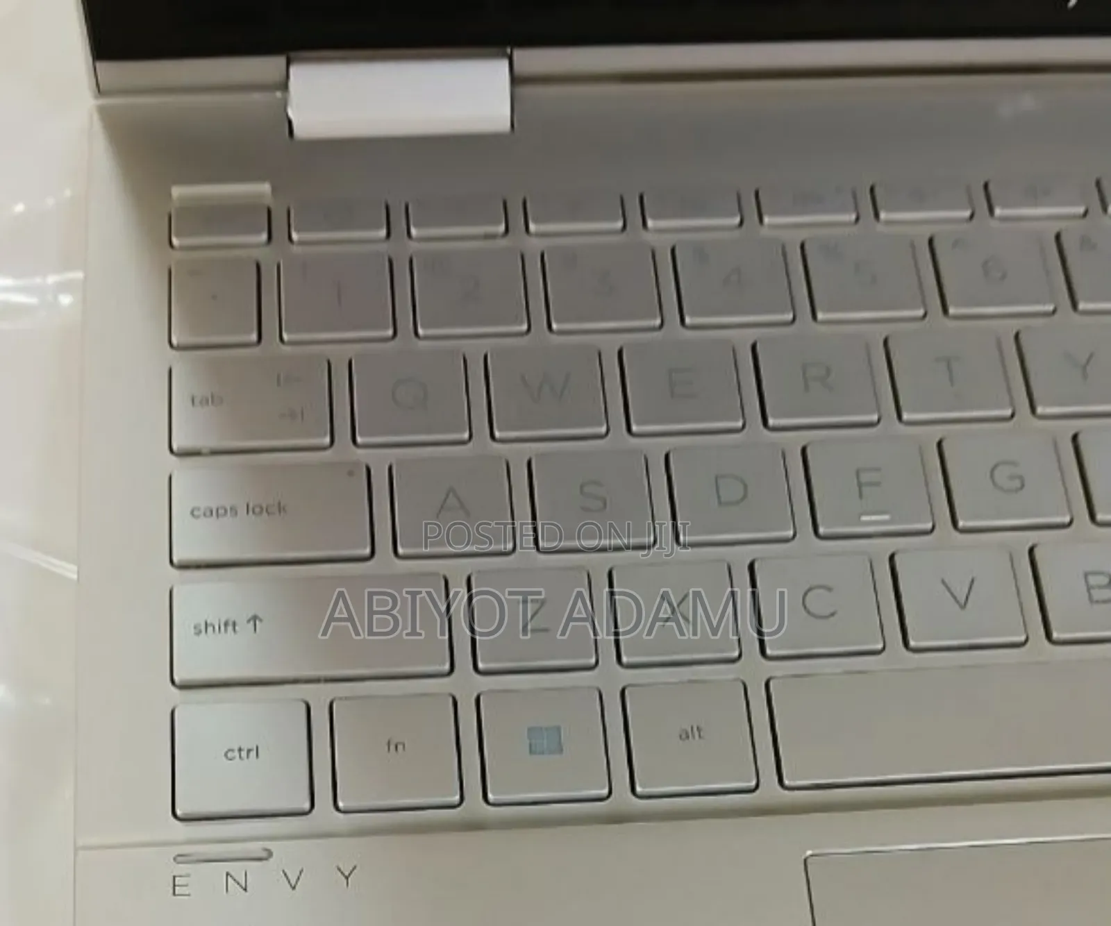 New Laptop HP Envy X360 8GB Intel Core I7 SSD 512GB