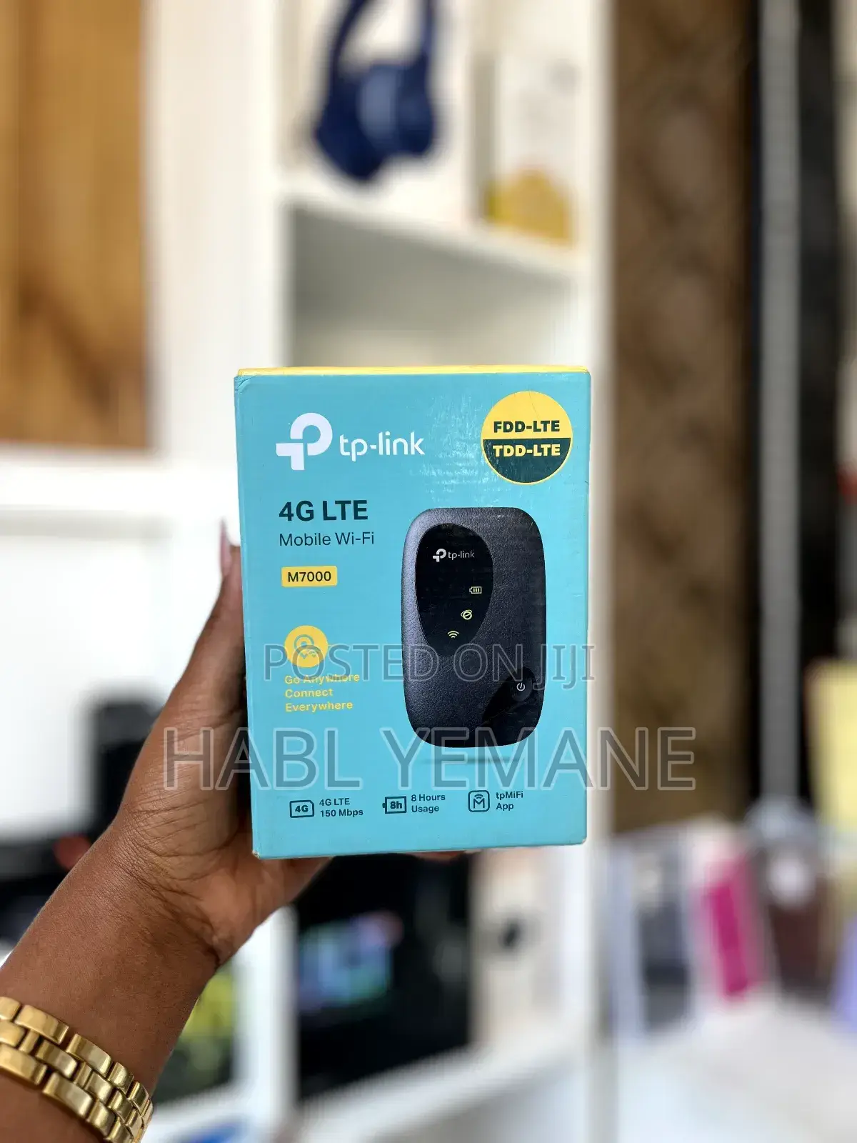 1. Tp-Link 4g Lte Mobile Wi-Fi (M7000)