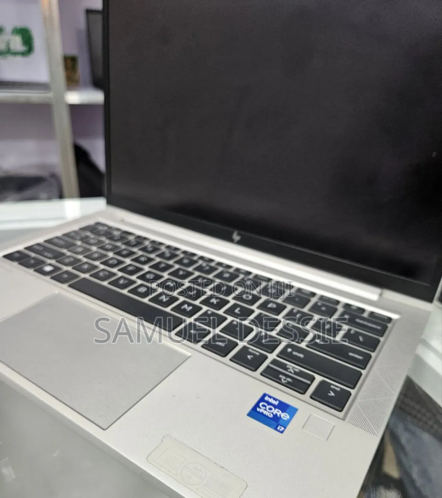 New Laptop HP EliteBook 830 G8 16GB Intel Core I7 SSD 512GB