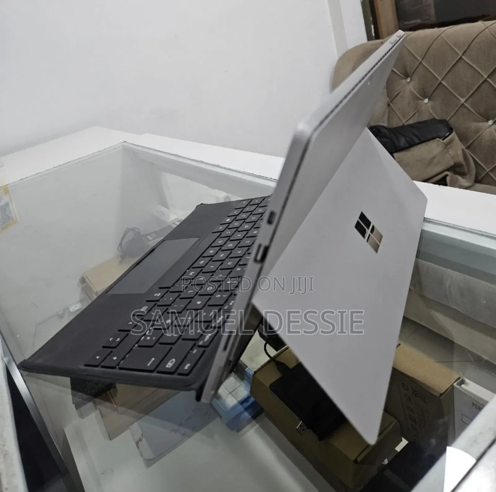 New Laptop Microsoft Surface Pro 7 8GB Intel Core I5 SSD 128GB