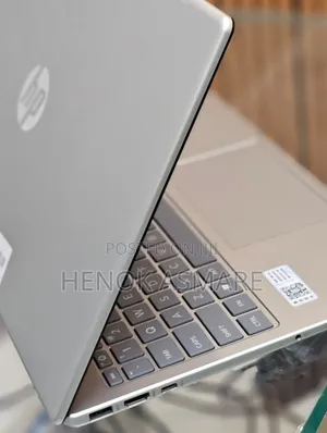 New Laptop HP Stream Notebook 8GB Intel Core I7 SSD 512GB