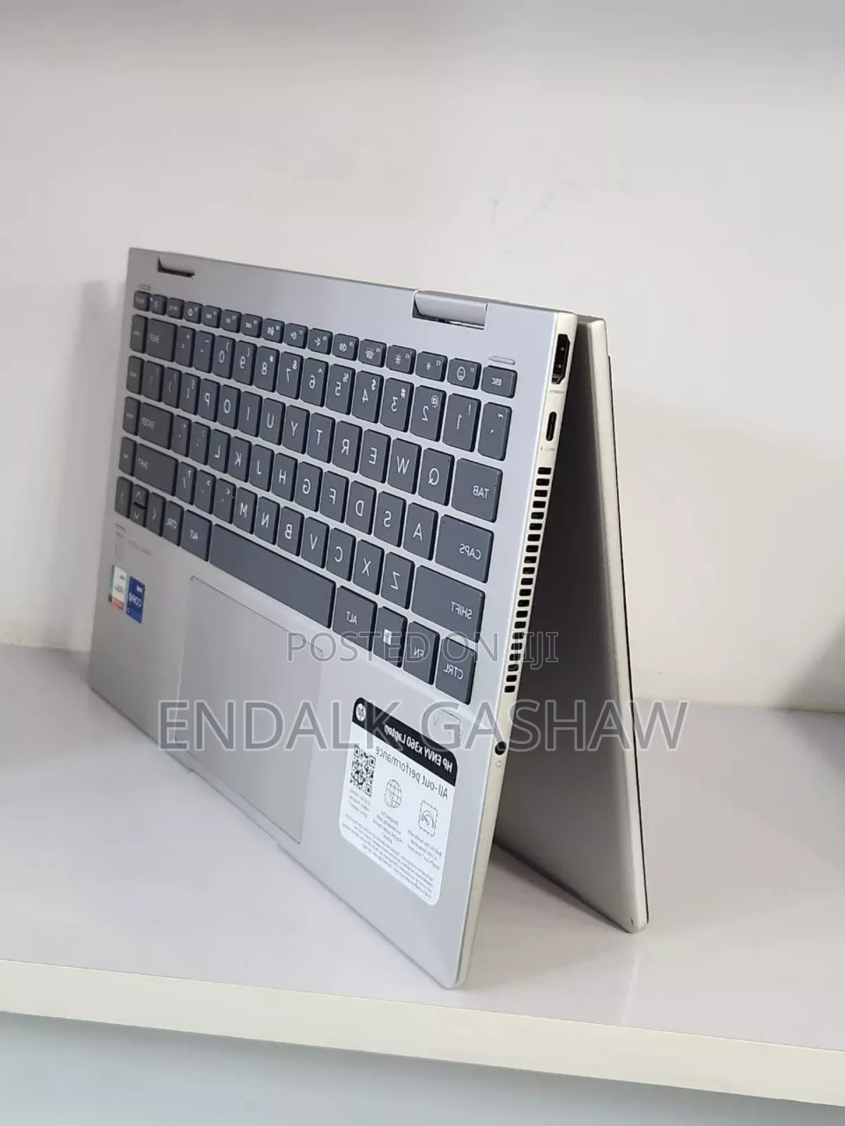 New Laptop HP Envy X360 16GB Intel Core I7 SSD 1T