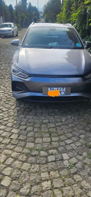 Photo - New BYD E2 43 kWh 94 hp FWD 2025 Gray