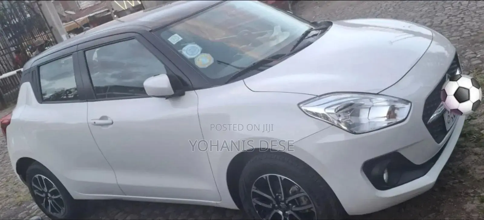 Suzuki Swift 2022 White