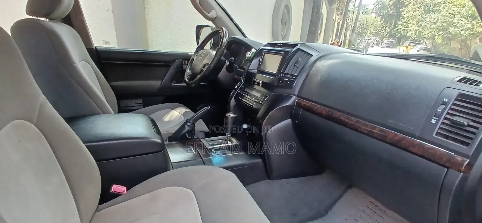 Toyota Land Cruiser 2013 Silver