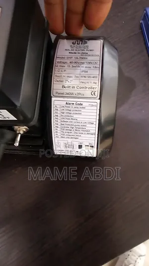 በኤሌክትሪክ እና በሶላር ሚሠራ ፓምፕ