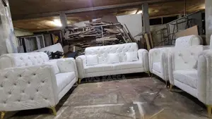 Photo - ቸስተር ፊልድ ሶፋ