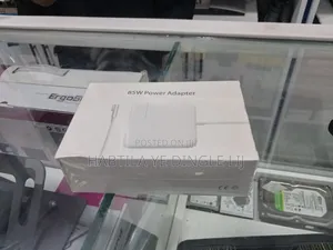 Photo - Macbook Charges