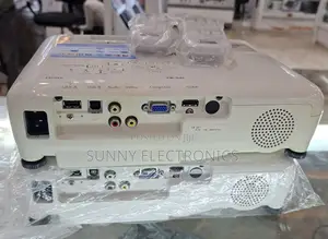 Brand New Epson Projector Eb-S41