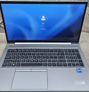 Photo - New Laptop HP 16GB Intel Core I7 SSD 1T