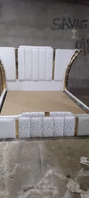 150 ቸስተር አልጋ አልጋ 8