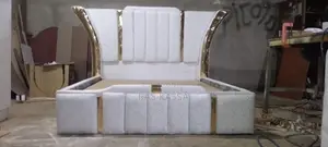 150 ቸስተር አልጋ አልጋ 8