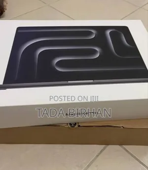 New Laptop Apple MacBook Pro 24GB Apple M4 Pro SSD 1T