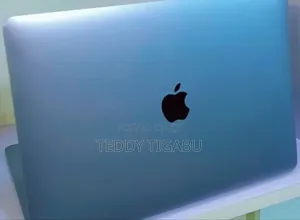 New Laptop Apple MacBook Air 2020 M1 8GB Apple M1 SSD 256GB