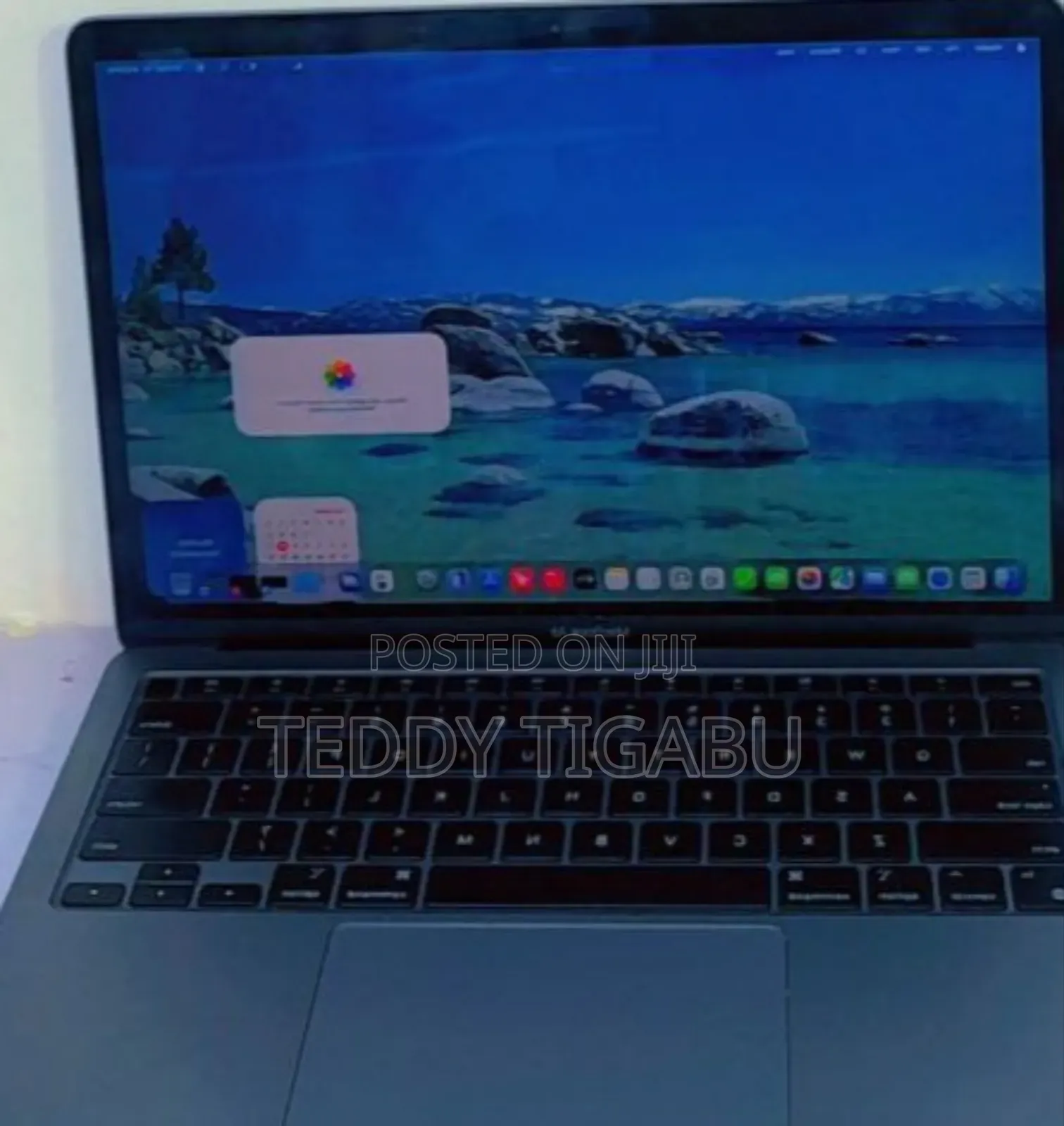 New Laptop Apple MacBook Air 2020 M1 8GB Apple M1 SSD 256GB