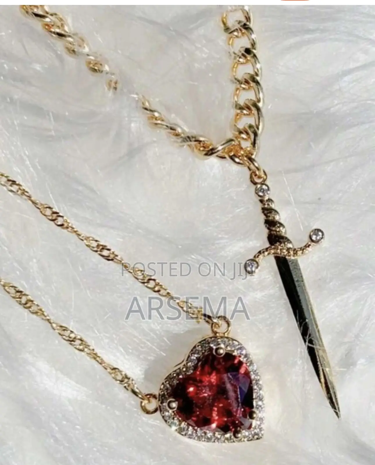 Couple’S Necklace Gold